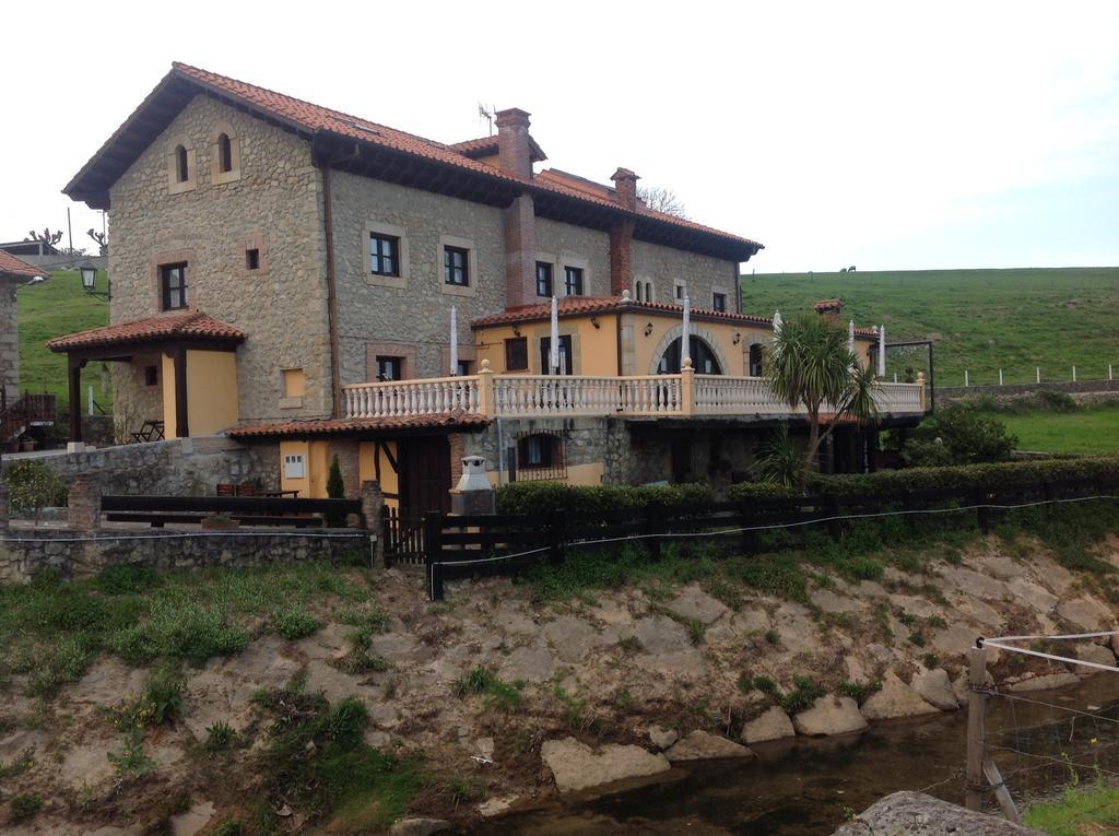 Trisileja En Puente Romano Tonanes Ngoại thất bức ảnh