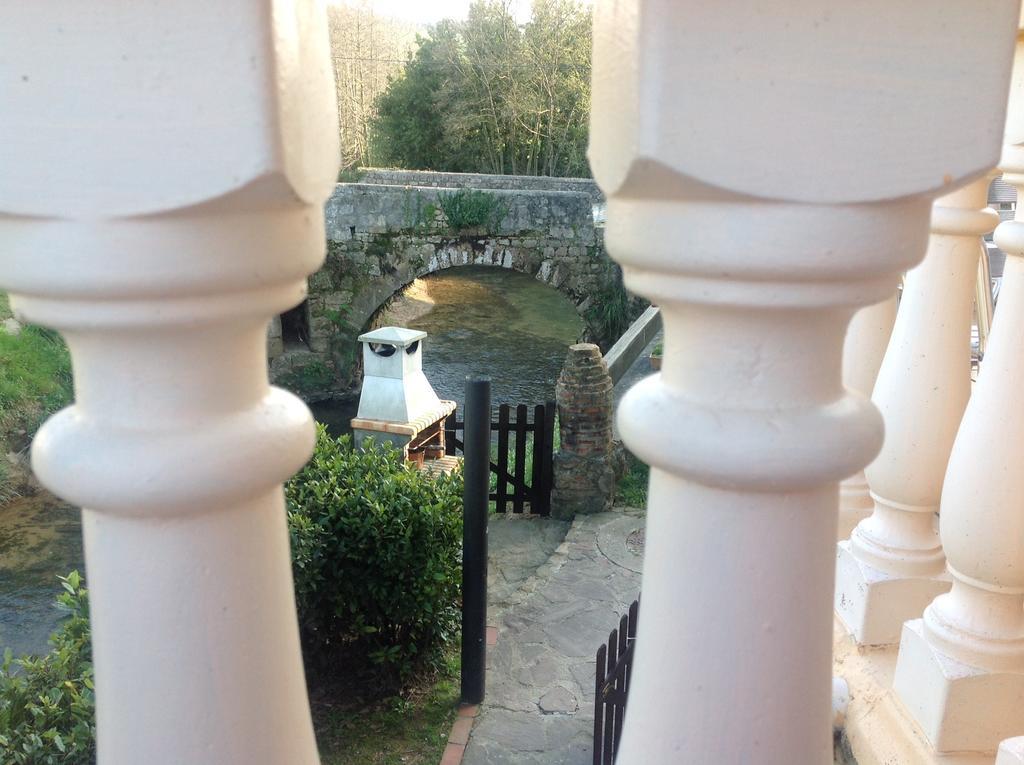 Trisileja En Puente Romano Tonanes Ngoại thất bức ảnh