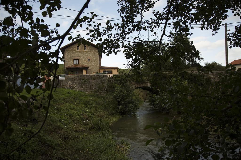 Trisileja En Puente Romano Tonanes Ngoại thất bức ảnh